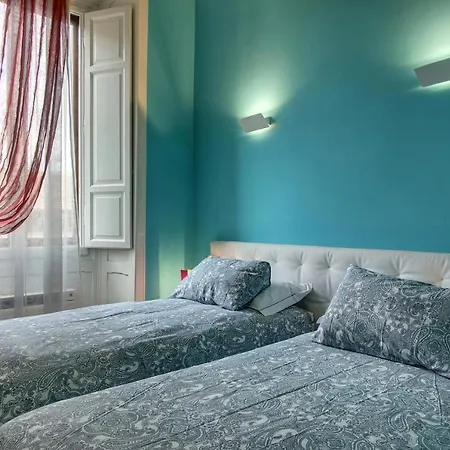 Porta Del Paradiso New Luxury דירה
